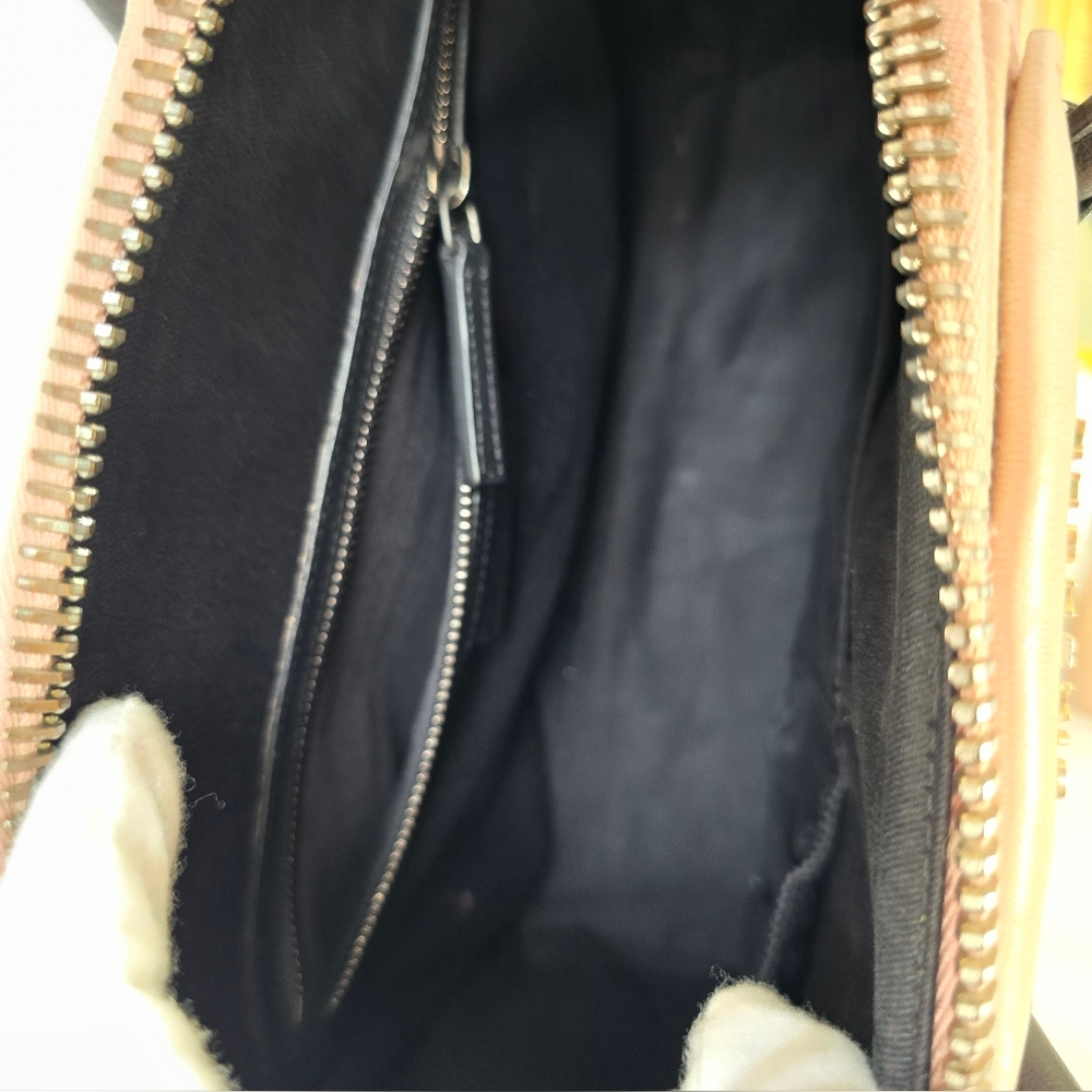 💯Authentic Pre-owned Givenchy Antigona Handbag/Shoulder Bag - Picture 9 of 13